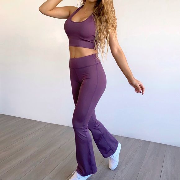 Plum Yoga Pants & Sports Bra Set - Picture 4 of 5